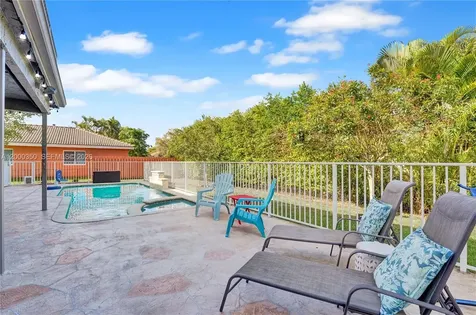 5112 NW 58th Terrace Coral Springs FL 33067