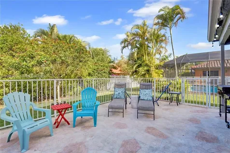 5112 NW 58th Terrace Coral Springs FL 33067