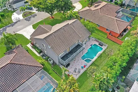 5112 NW 58th Terrace Coral Springs FL 33067