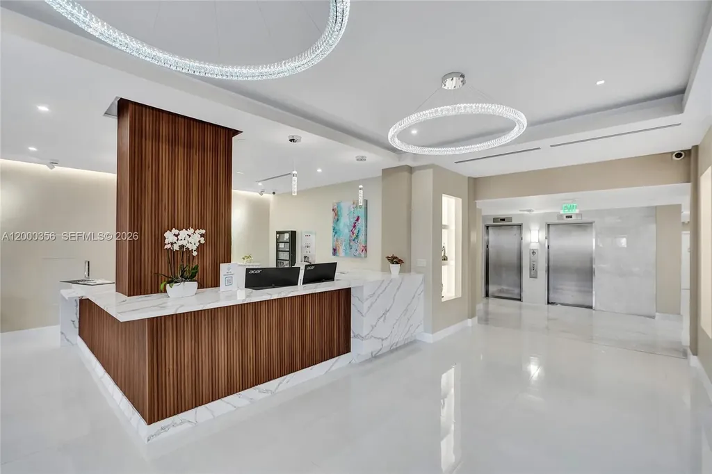 2401 S Ocean Drive Hollywood FL 33019