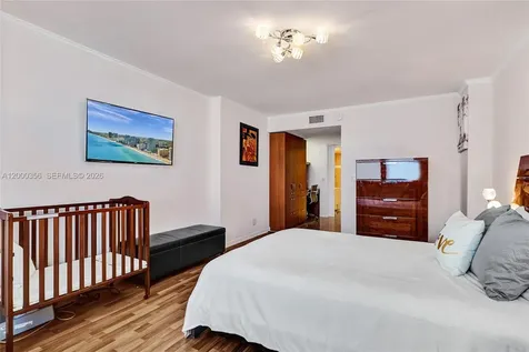 2401 S Ocean Drive Hollywood FL 33019