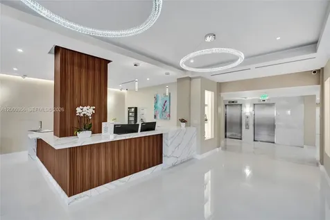 2401 S Ocean Drive Hollywood FL 33019