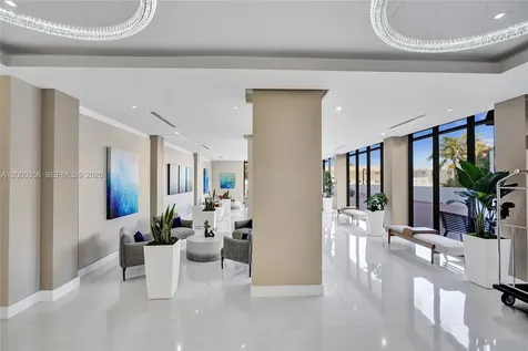 2401 S Ocean Drive Hollywood FL 33019