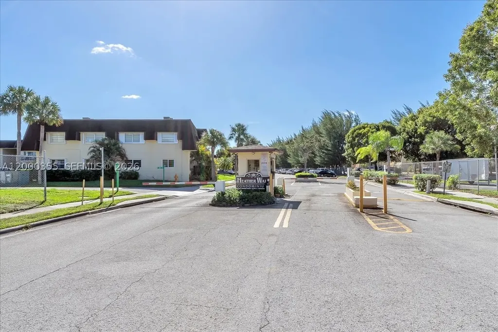 9009 SW 138th Street Miami FL 33176