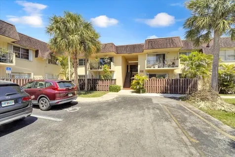 9009 SW 138th Street Miami FL 33176