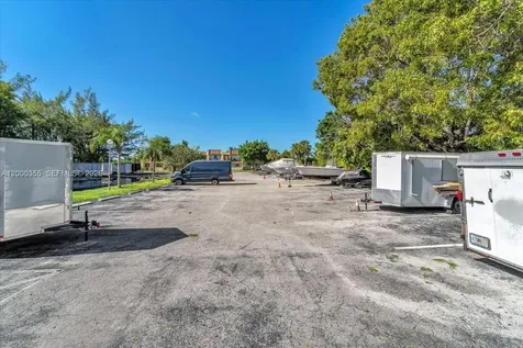 9009 SW 138th Street Miami FL 33176
