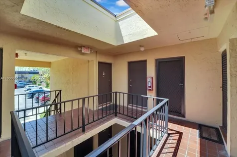 9009 SW 138th Street Miami FL 33176