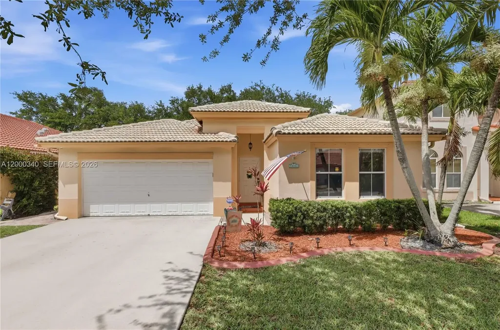 14033 N Cypress Cove Circle Davie FL 33325