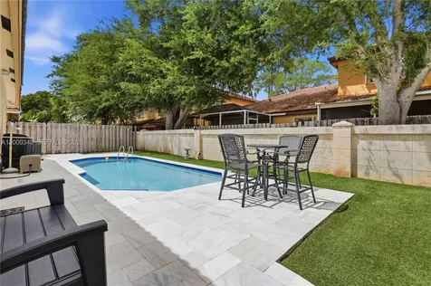 14033 N Cypress Cove Circle Davie FL 33325