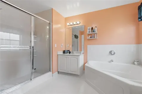 14033 N Cypress Cove Circle Davie FL 33325