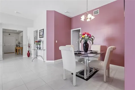 14033 N Cypress Cove Circle Davie FL 33325