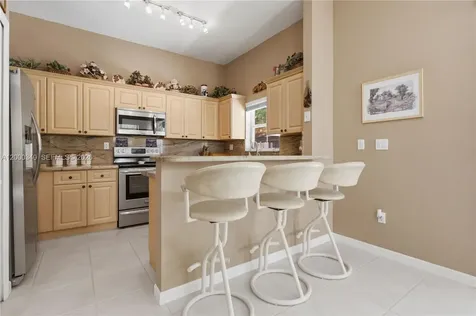 14033 N Cypress Cove Circle Davie FL 33325