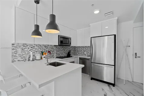 300 S Biscayne Boulevard Miami FL 33131