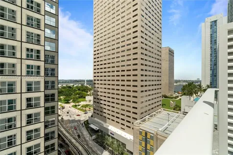 300 S Biscayne Boulevard Miami FL 33131
