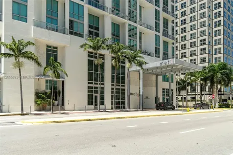 300 S Biscayne Boulevard Miami FL 33131