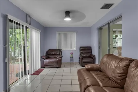 6770 SW 15th Street Miami FL 33144