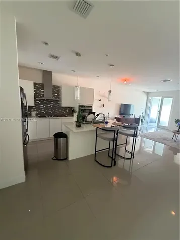 10220 NW 63rd Terrace Doral FL 33178