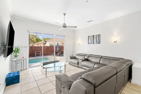 8914 NW 168th Street Miami Lakes FL 33018
