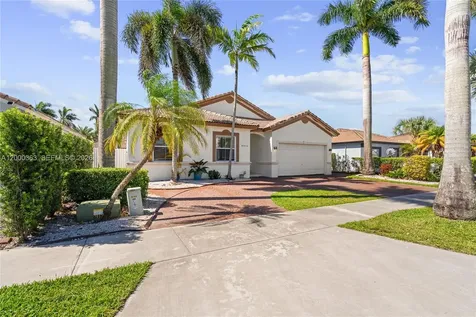 8914 NW 168th Street Miami Lakes FL 33018