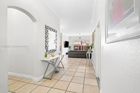 8914 NW 168th Street Miami Lakes FL 33018
