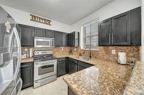 7855 NW 110th Avenue Doral FL 33178