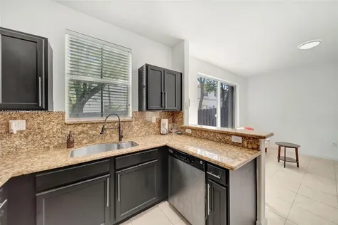 7855 NW 110th Avenue Doral FL 33178