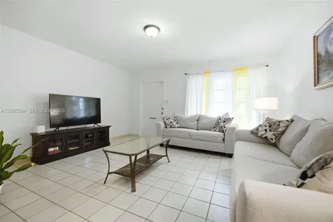 6806 NW 75th Drive Tamarac FL 33321