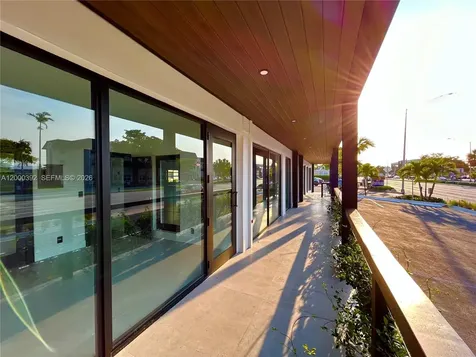 2100 E Commercial Boulevard Fort Lauderdale FL 33308