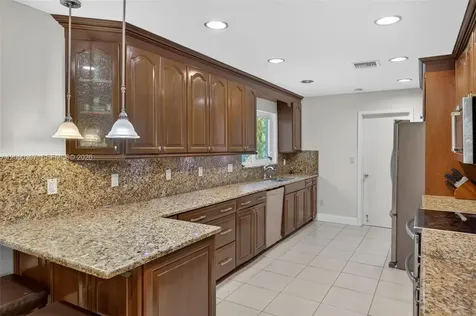 7690 SW 128th Street Pinecrest FL 33156