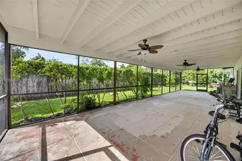 7690 SW 128th Street Pinecrest FL 33156