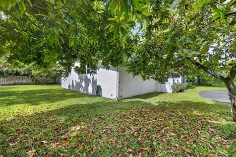 7690 SW 128th Street Pinecrest FL 33156