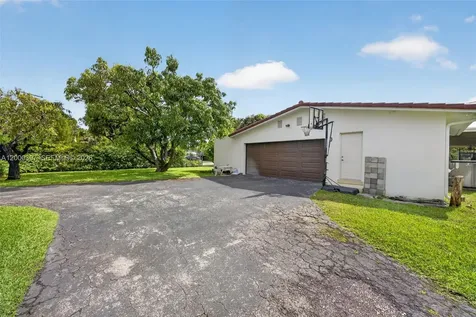 7690 SW 128th Street Pinecrest FL 33156