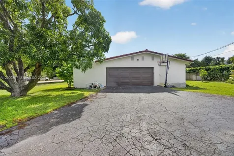 7690 SW 128th Street Pinecrest FL 33156