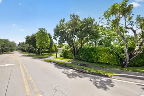 7690 SW 128th Street Pinecrest FL 33156