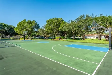 3700 Oak Ridge Lane Weston FL 33331