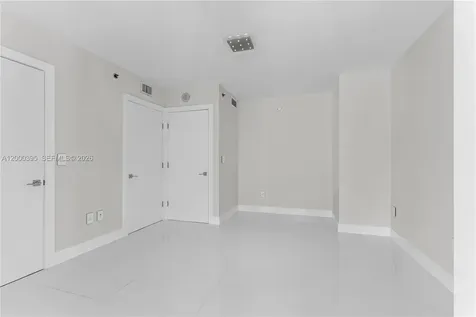 50 Biscayne Boulevard Miami FL 33132