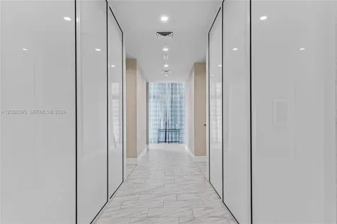 50 Biscayne Boulevard Miami FL 33132
