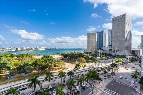 50 Biscayne Boulevard Miami FL 33132
