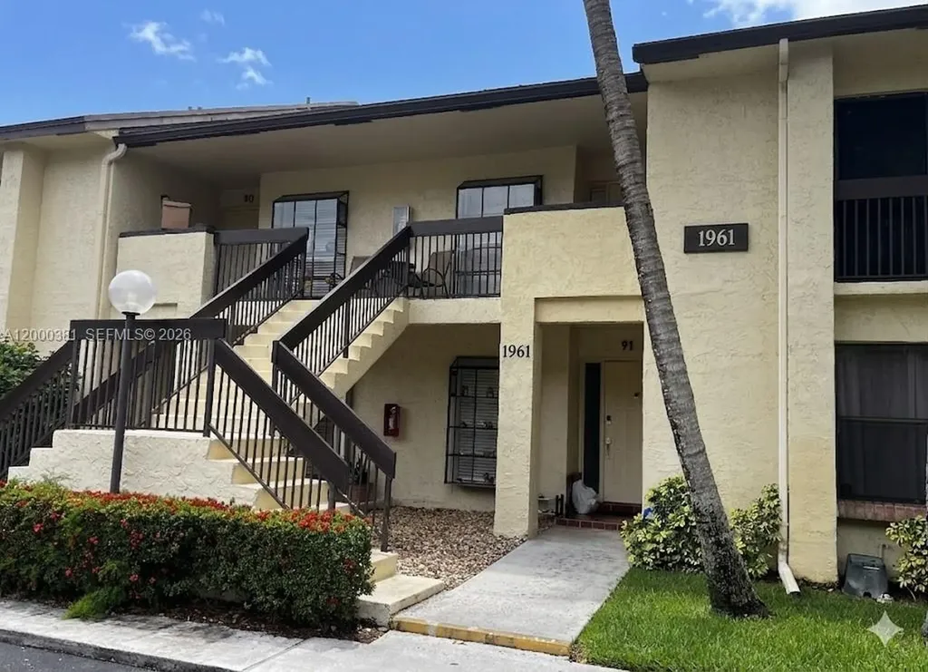1961 SW 15th Street Deerfield Beach FL 33442