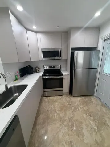219 NE 14th Avenue Hallandale Beach FL 33009
