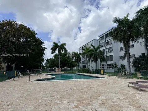 219 NE 14th Avenue Hallandale Beach FL 33009
