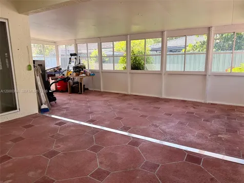 11324 SW 246th Terrace Miami FL 33032