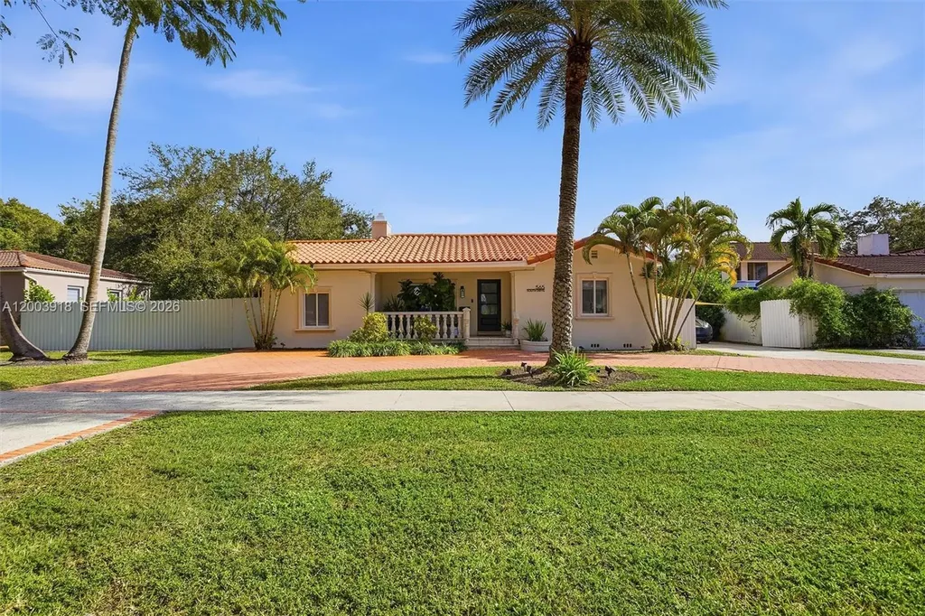 565 South Drive Miami Springs FL 33166