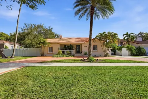 565 South Drive Miami Springs FL 33166