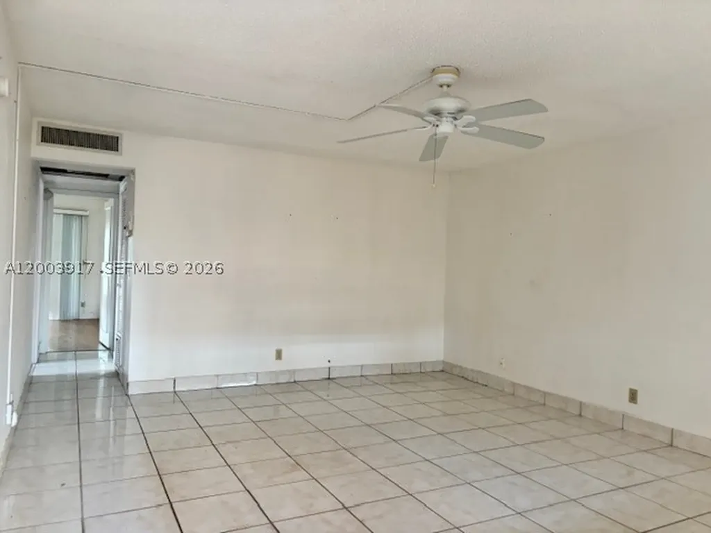 8 Saxony A Delray Beach FL 33446