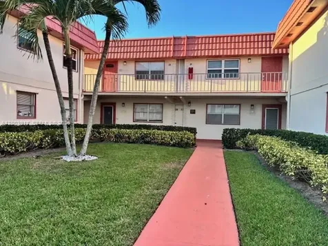 8 Saxony A Delray Beach FL 33446