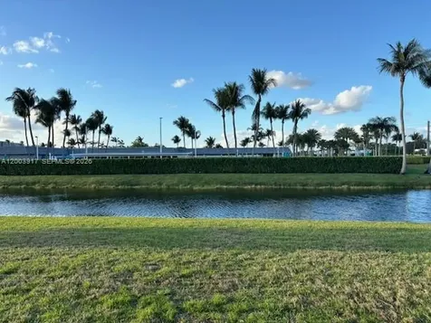 8 Saxony A Delray Beach FL 33446