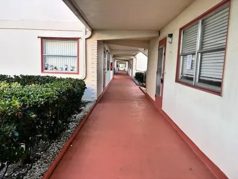 8 Saxony A Delray Beach FL 33446