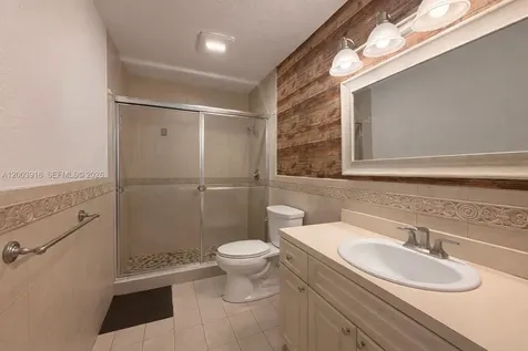 5521 SW 132nd Avenue Miami FL 33175