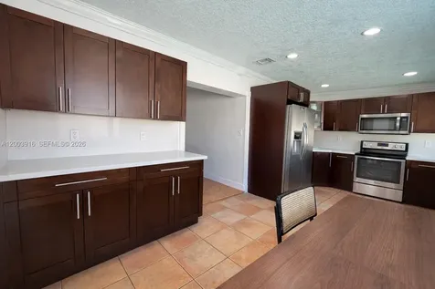 5521 SW 132nd Avenue Miami FL 33175